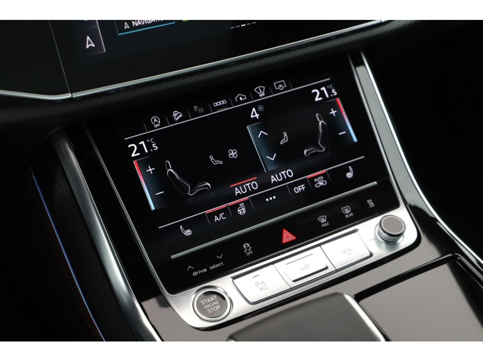 Audi - Q7_17