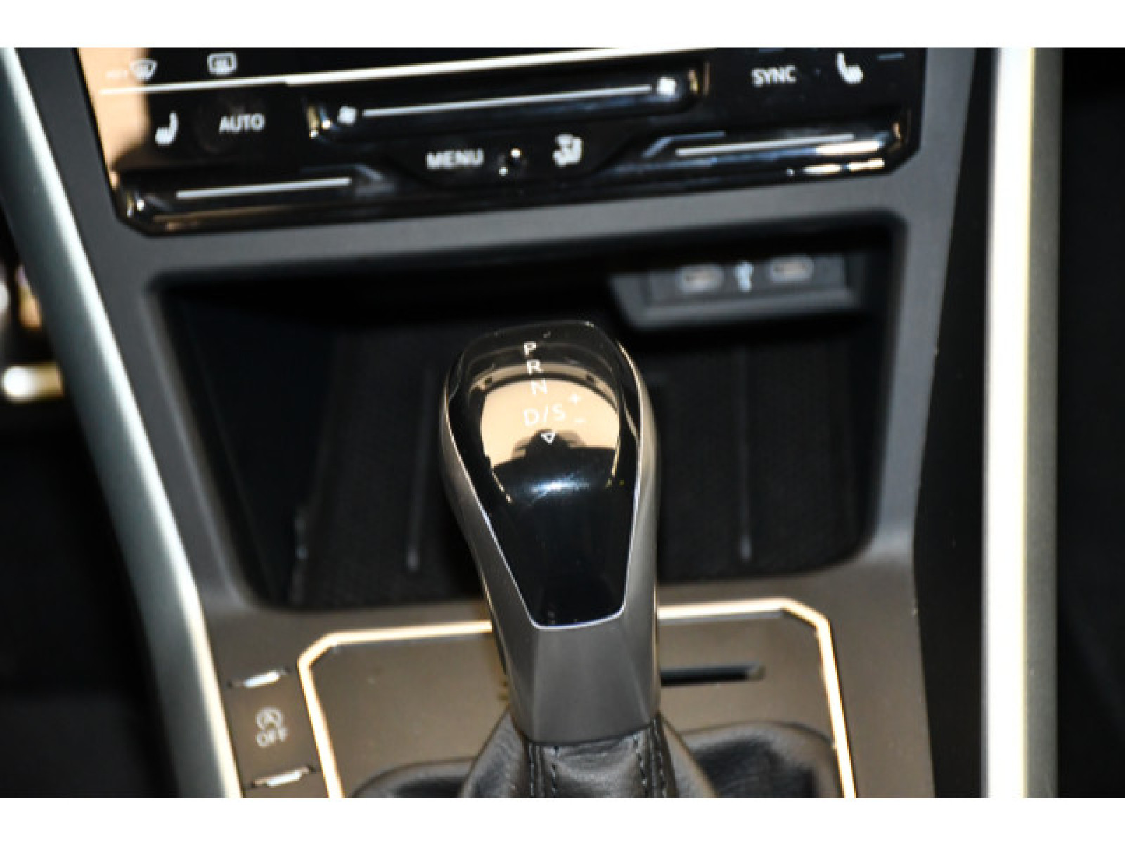 Volkswagen - Taigo_7