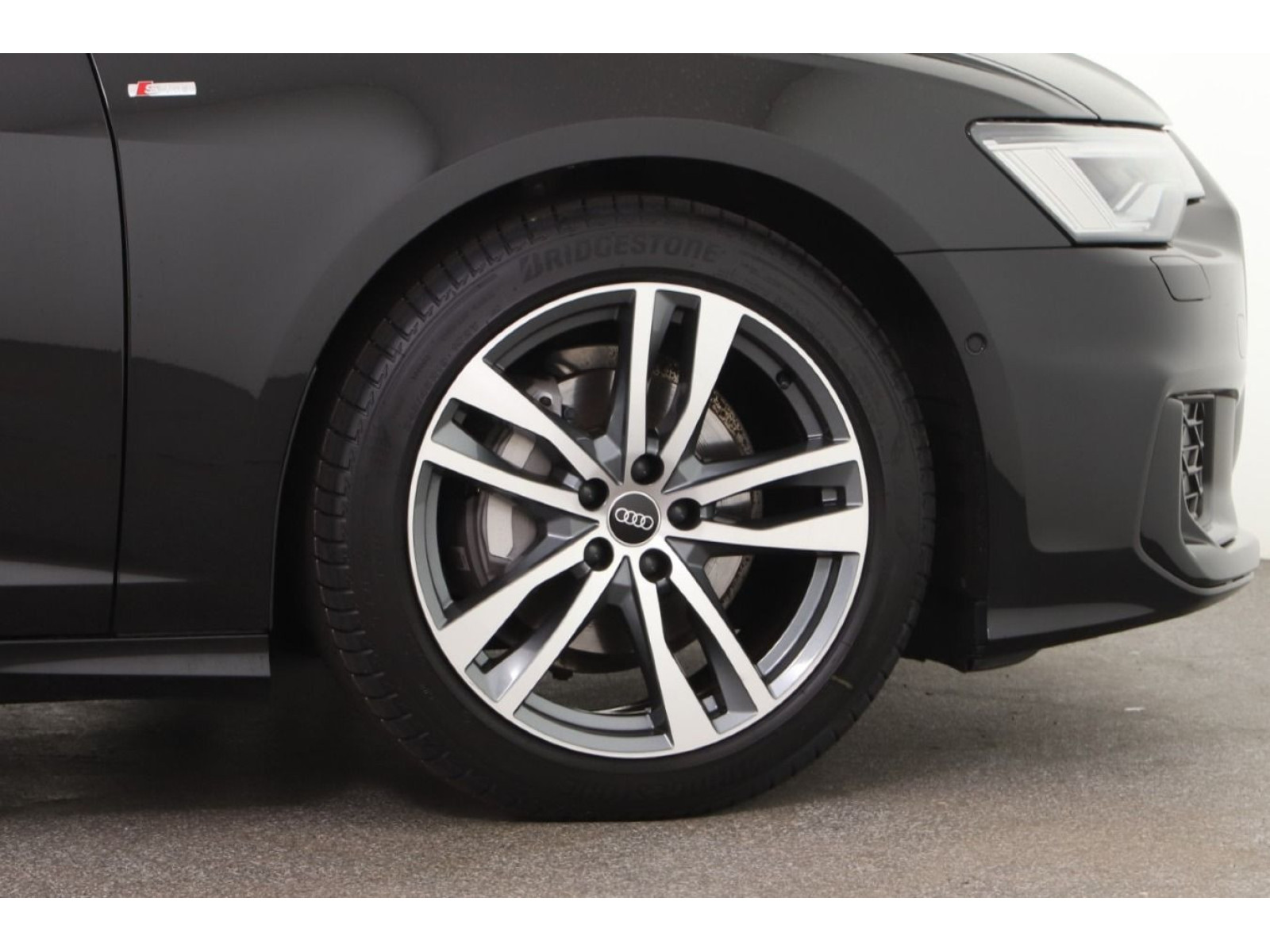 Audi - A6 Avant_4