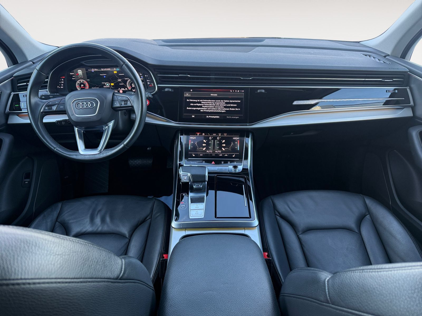 Audi - Q7_11
