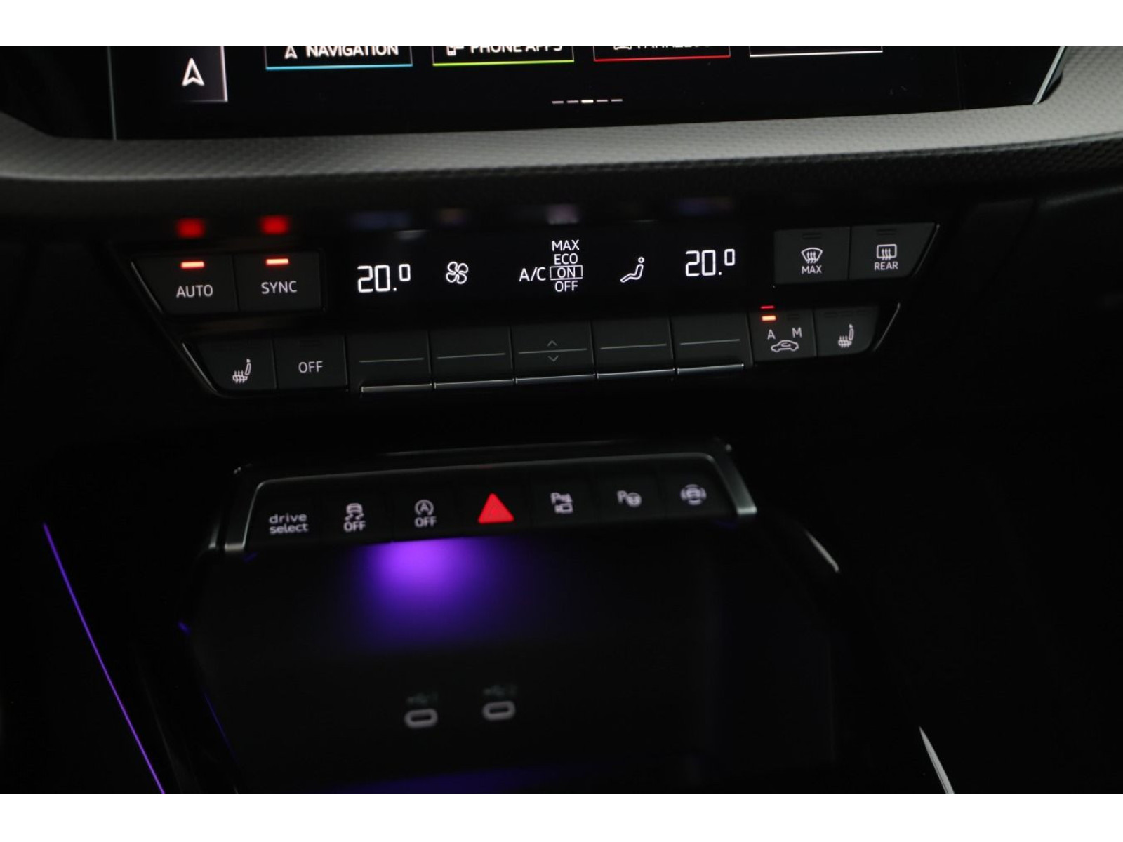 Audi - RS 3 Limousine_11