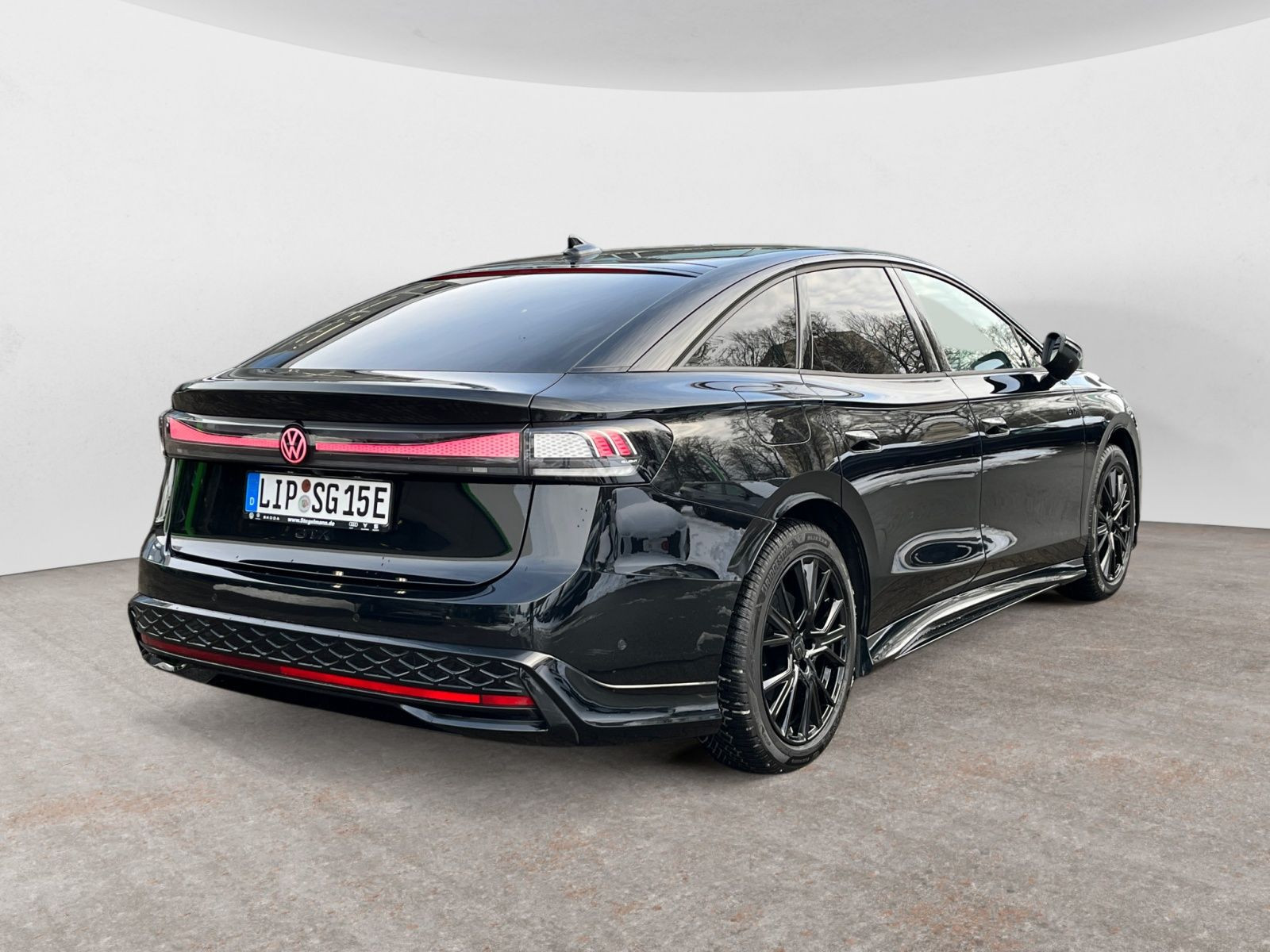 diagonalansicht-hinten-aussen