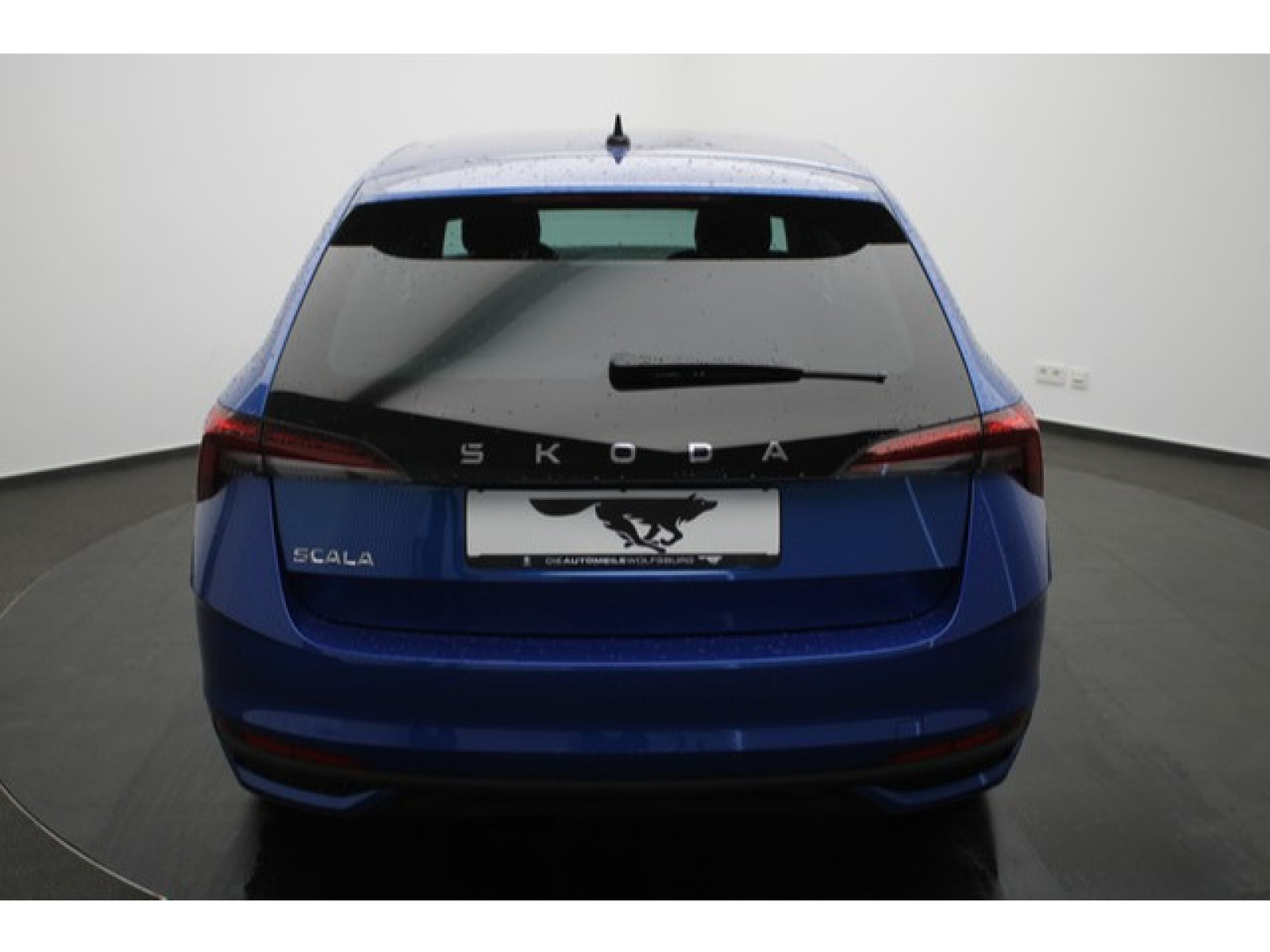 heckansicht-aussen heckansicht-aussen