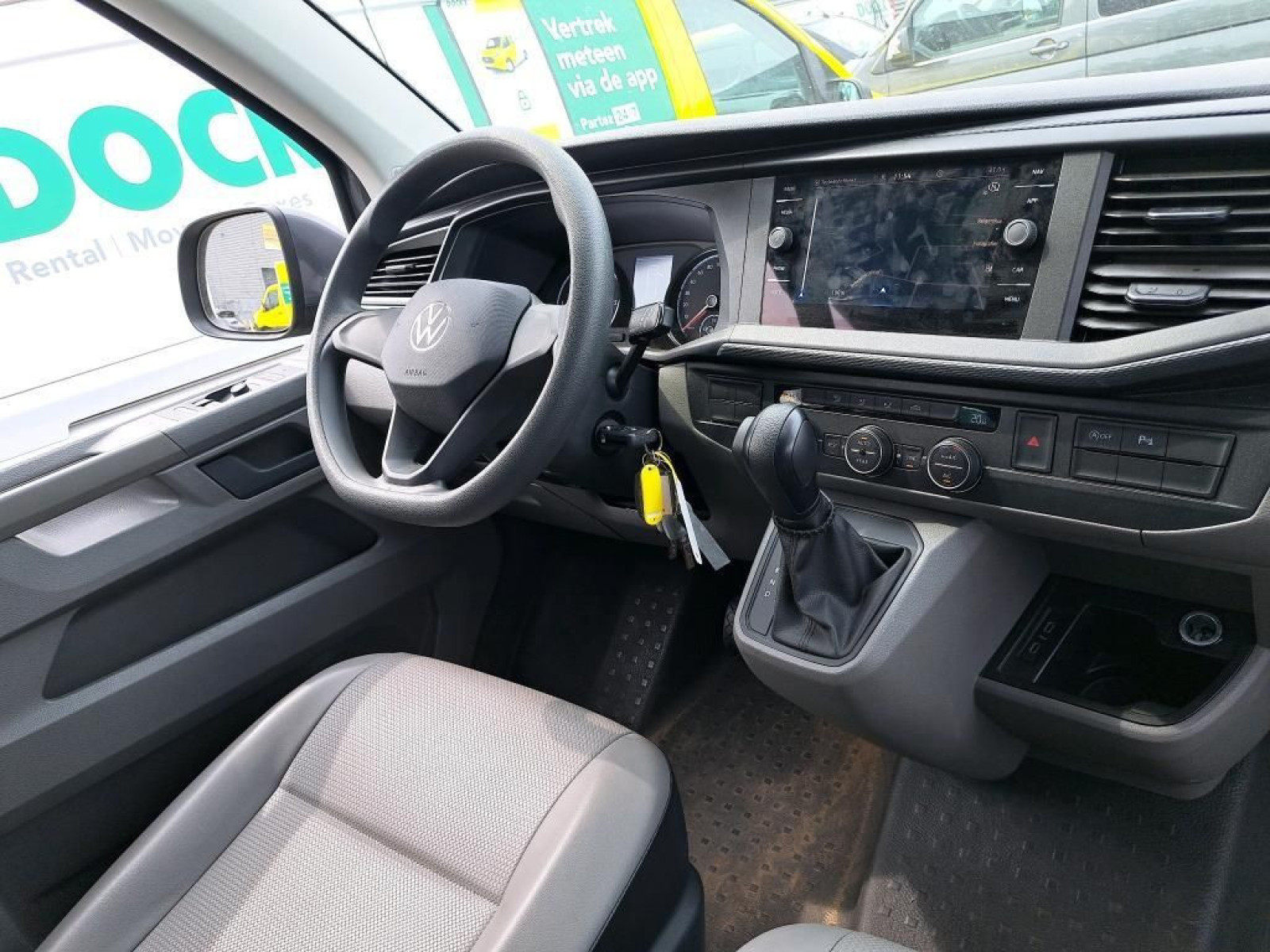 Volkswagen - T6.1 Caravelle_5