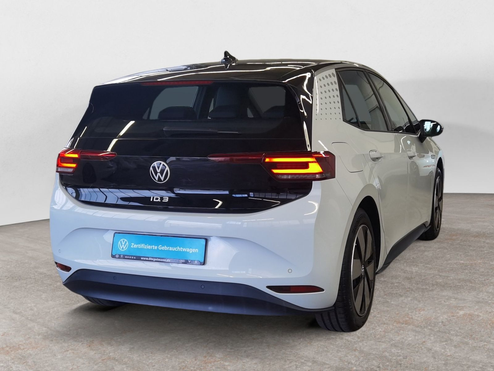 diagonalansicht-hinten-aussen