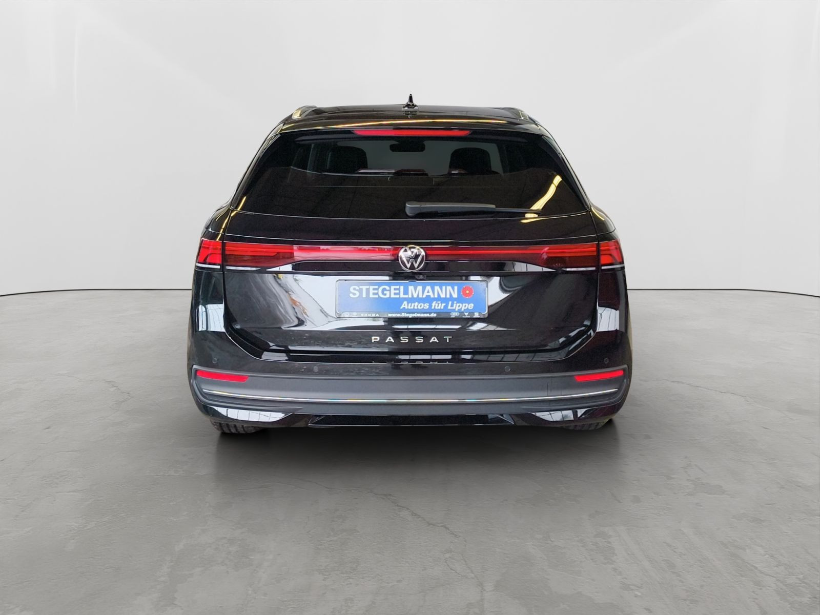 Volkswagen - Passat_5