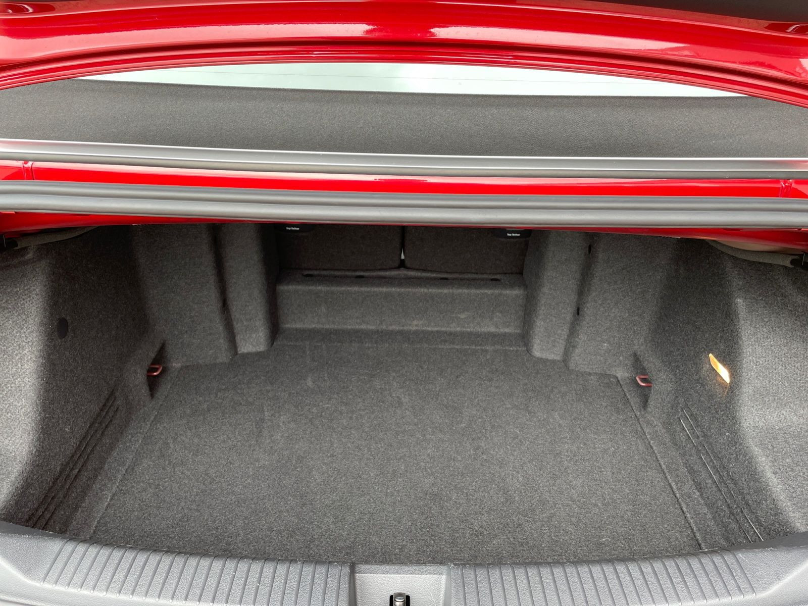 Volkswagen - T-Roc Cabriolet_16