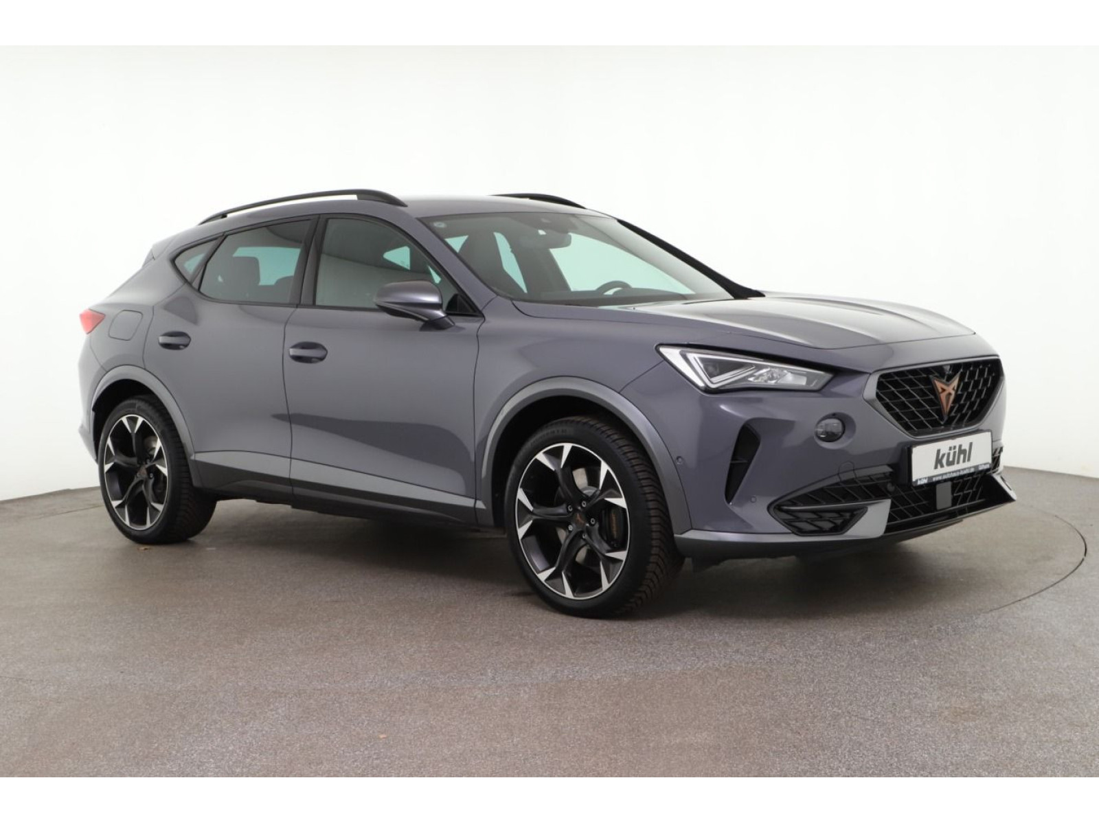 diagonal-frontansicht-aussen