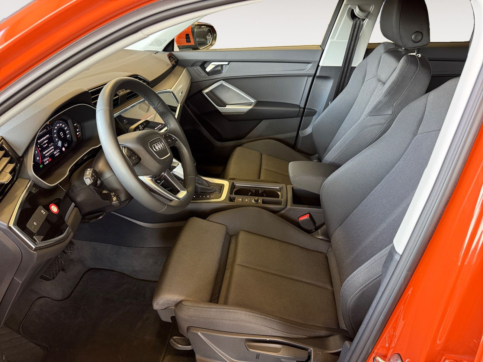 Audi - Q3 Sportback_11