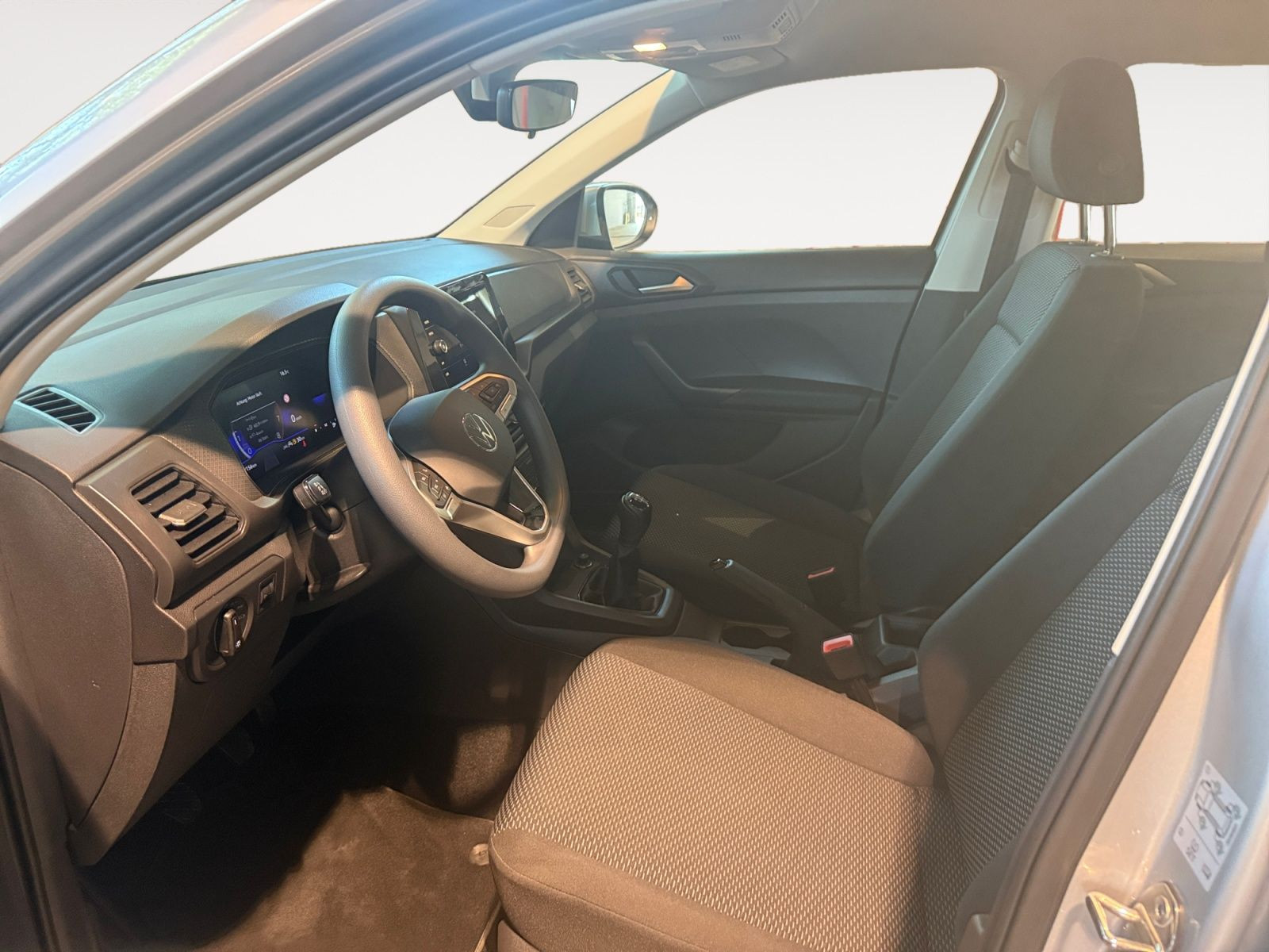 Volkswagen - T-Cross_10