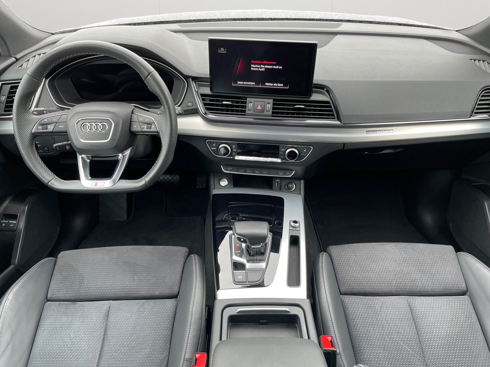 Audi - Q5_11