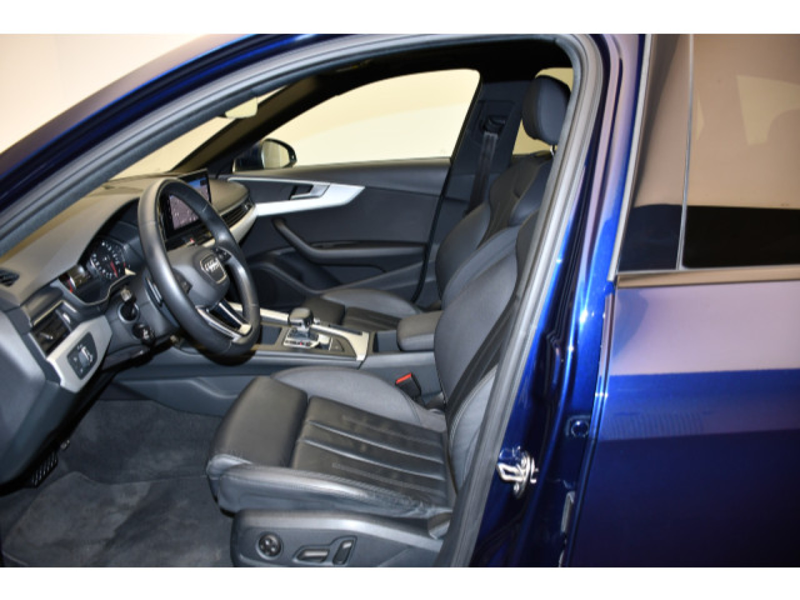 Audi - A4 Avant_3