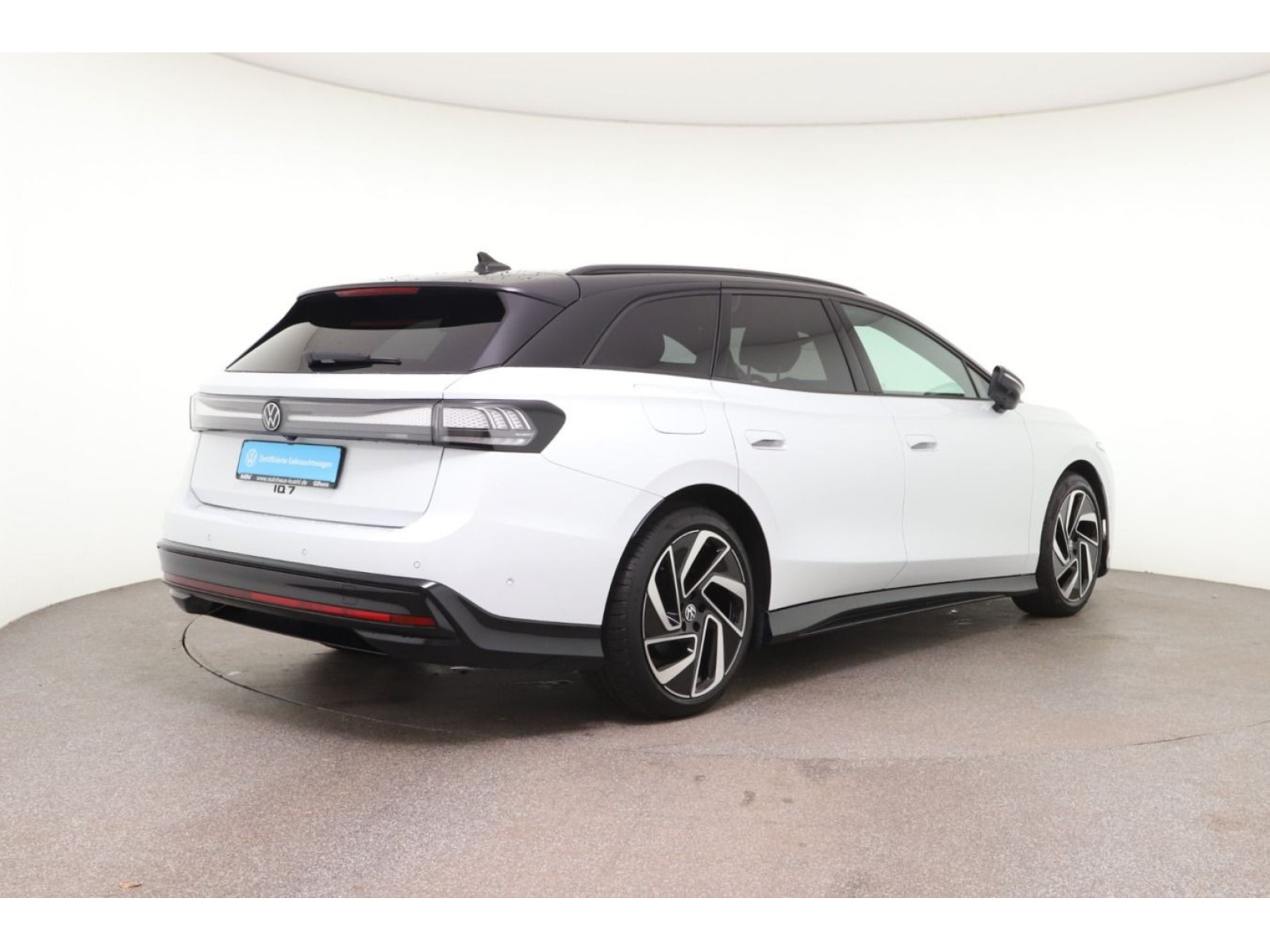 Volkswagen - ID.7 Tourer_2
