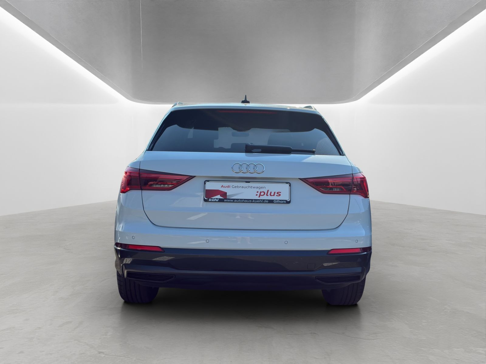 Audi - Q3_6
