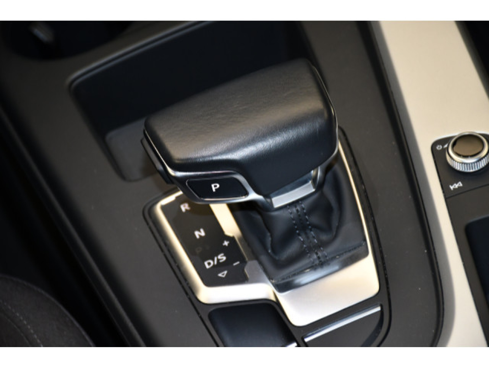 Audi - A4 Avant_6
