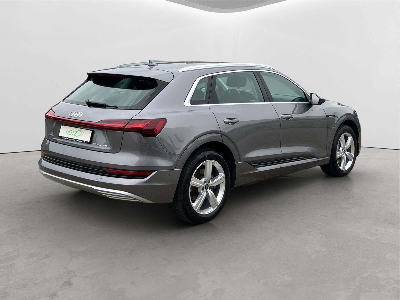 Audi - e-tron_6
