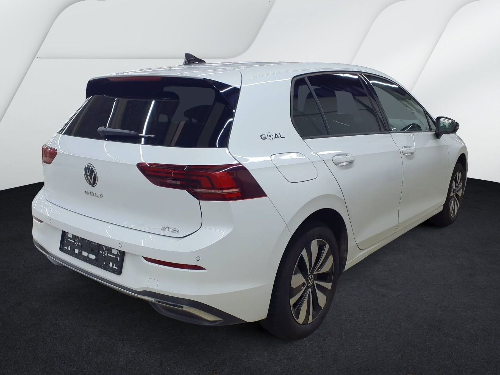 Volkswagen - Golf_2