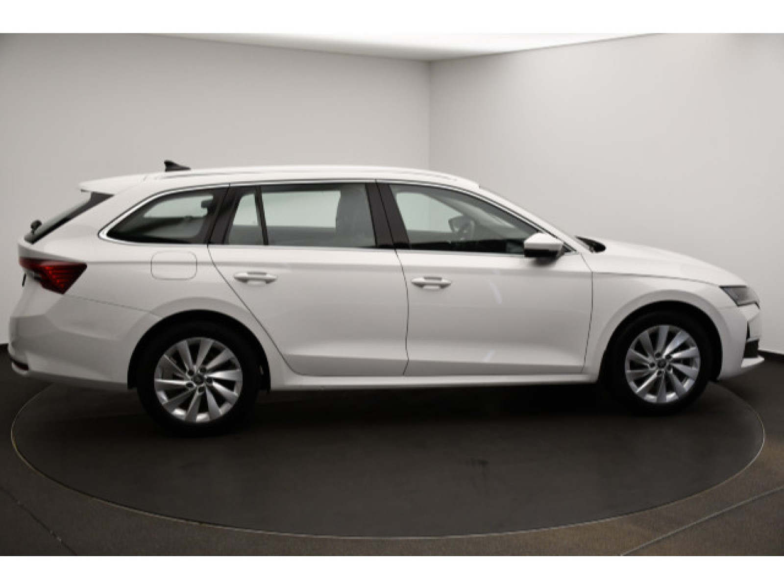 Škoda - Octavia_17
