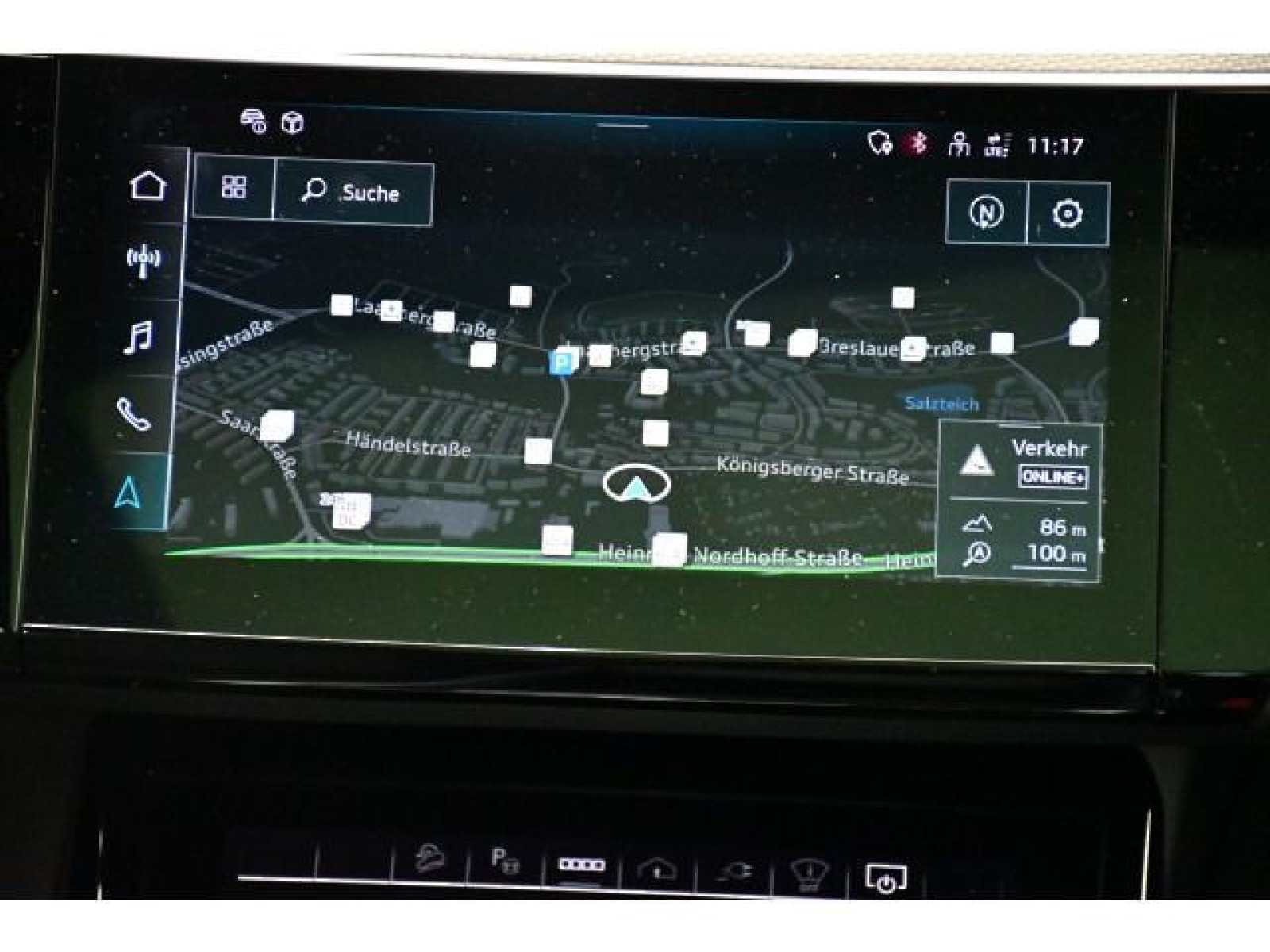 Audi - Q8_7