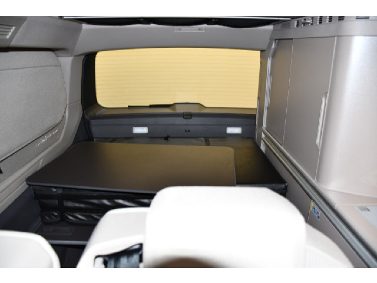 Volkswagen - California_7