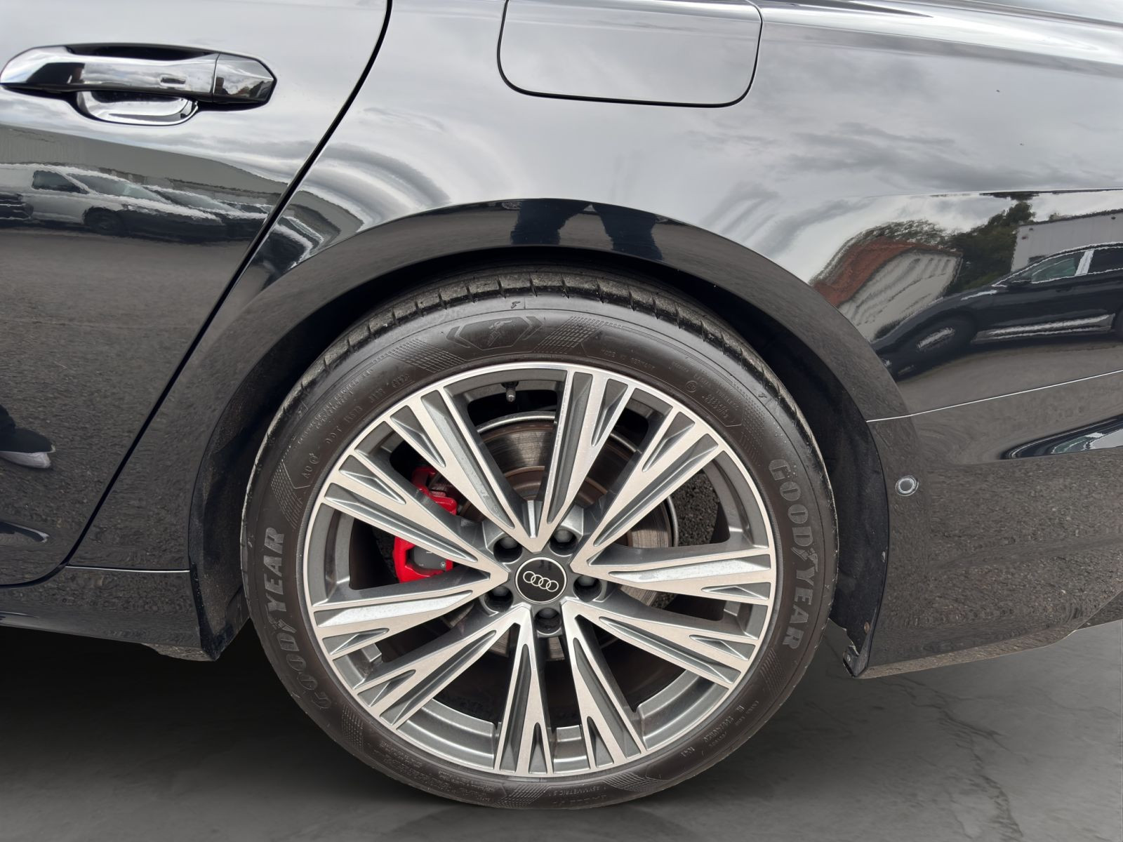 Audi - A6_19
