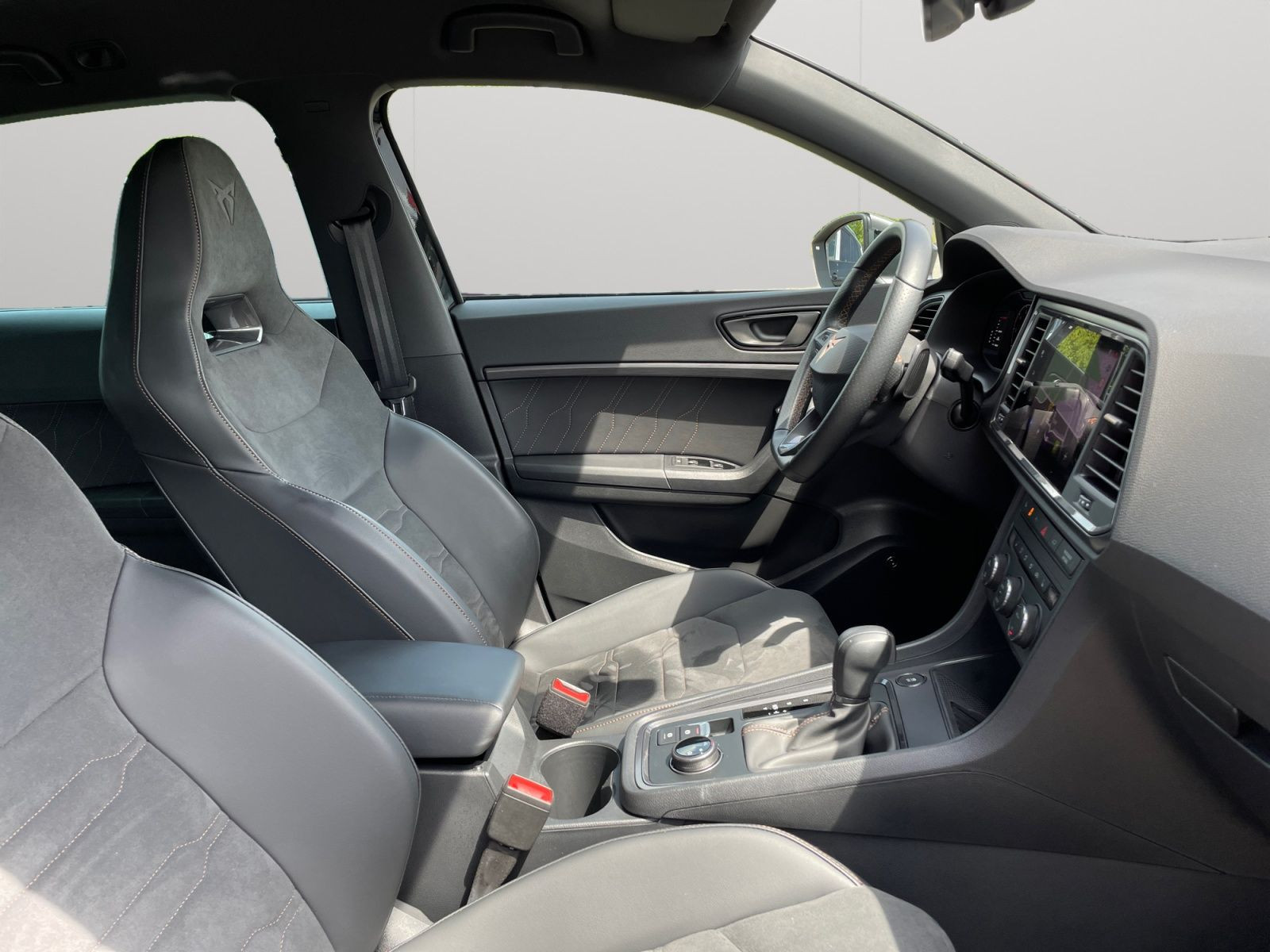 Cupra - Ateca_16