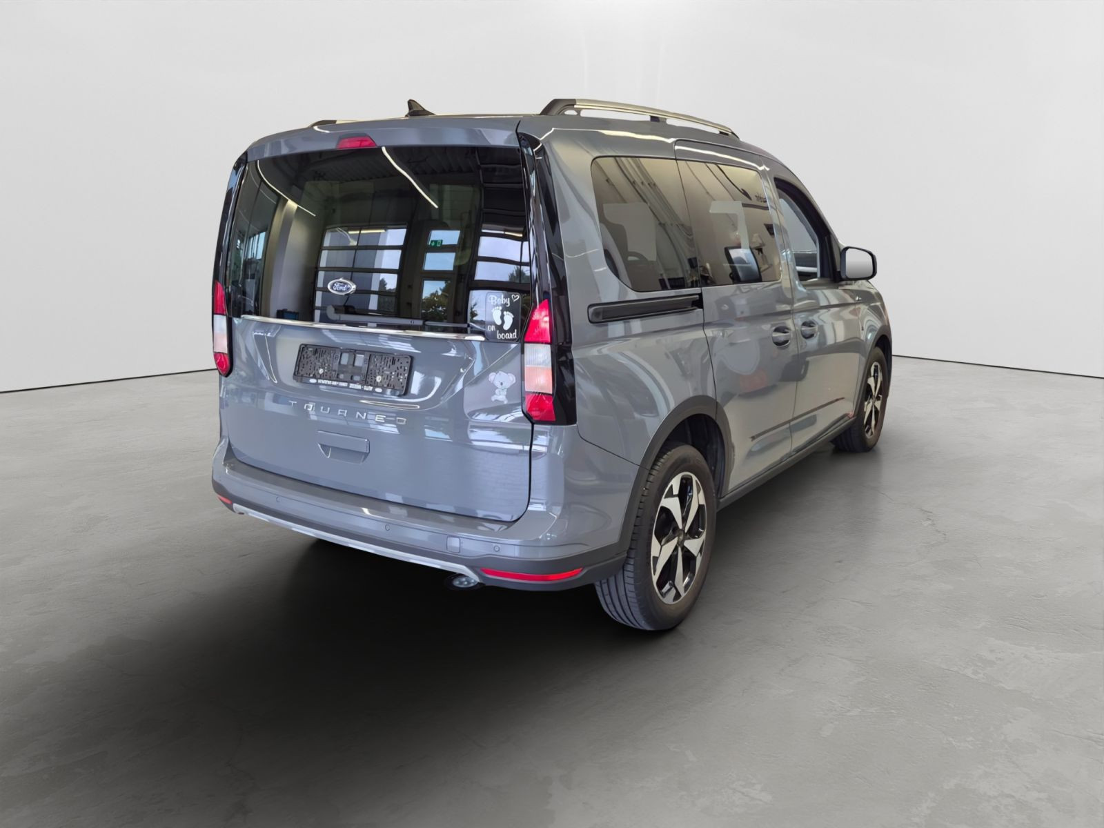 Ford - Tourneo Connect_3