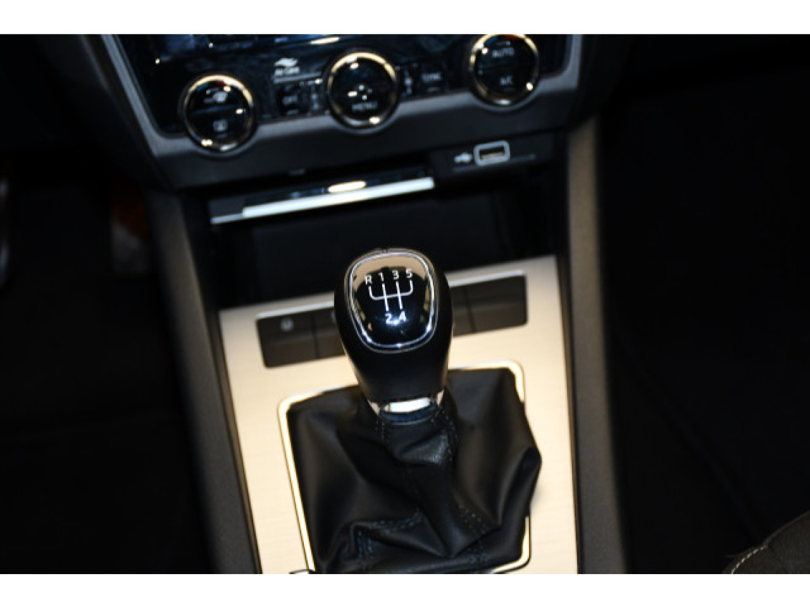 Škoda - Octavia_7