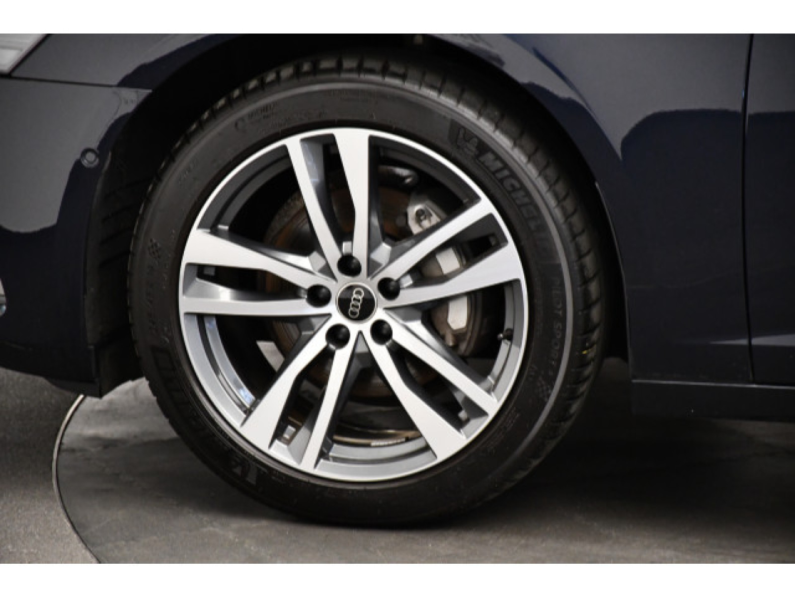 Audi - A6 Avant_13