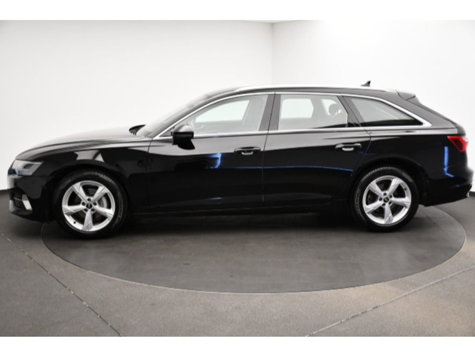 Audi - A6 Avant_16