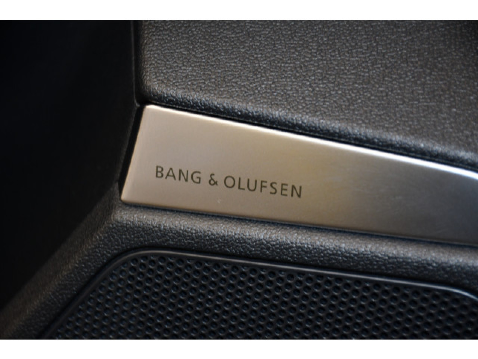 Audi - RS 3 Limousine_10