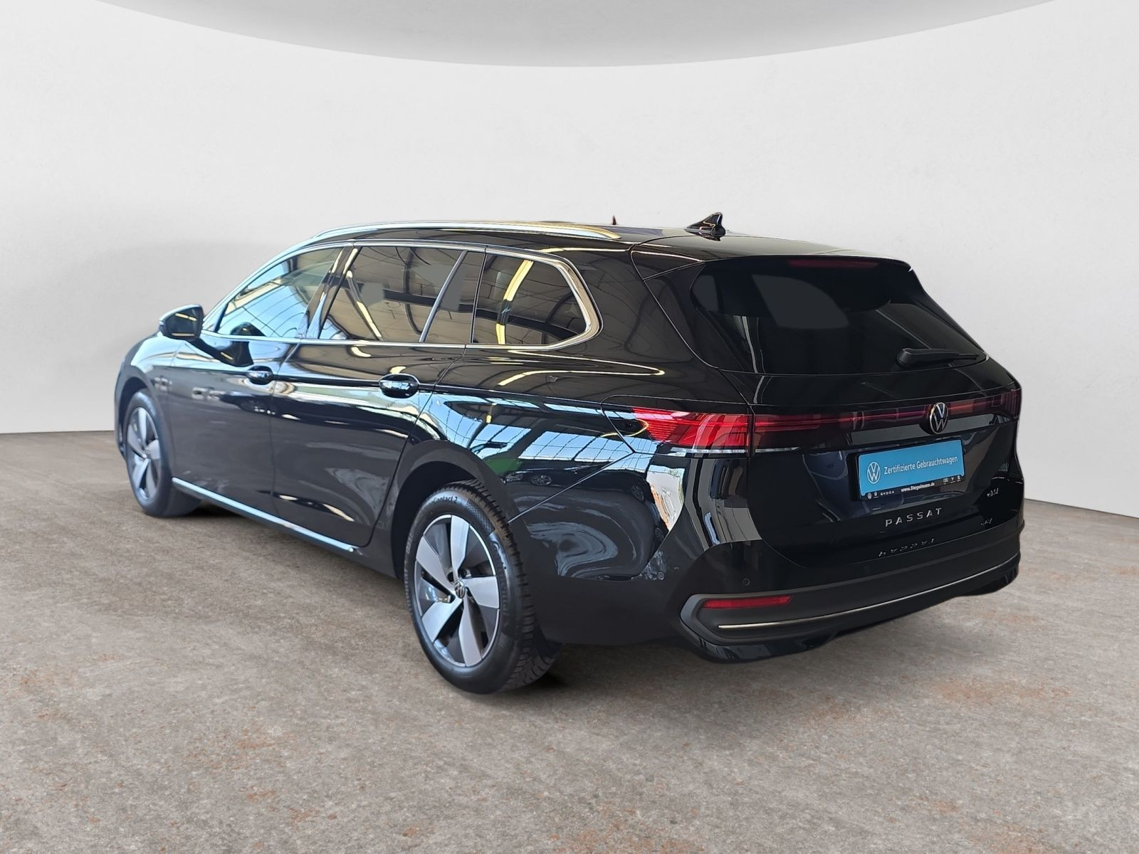 Volkswagen - Passat Variant_4