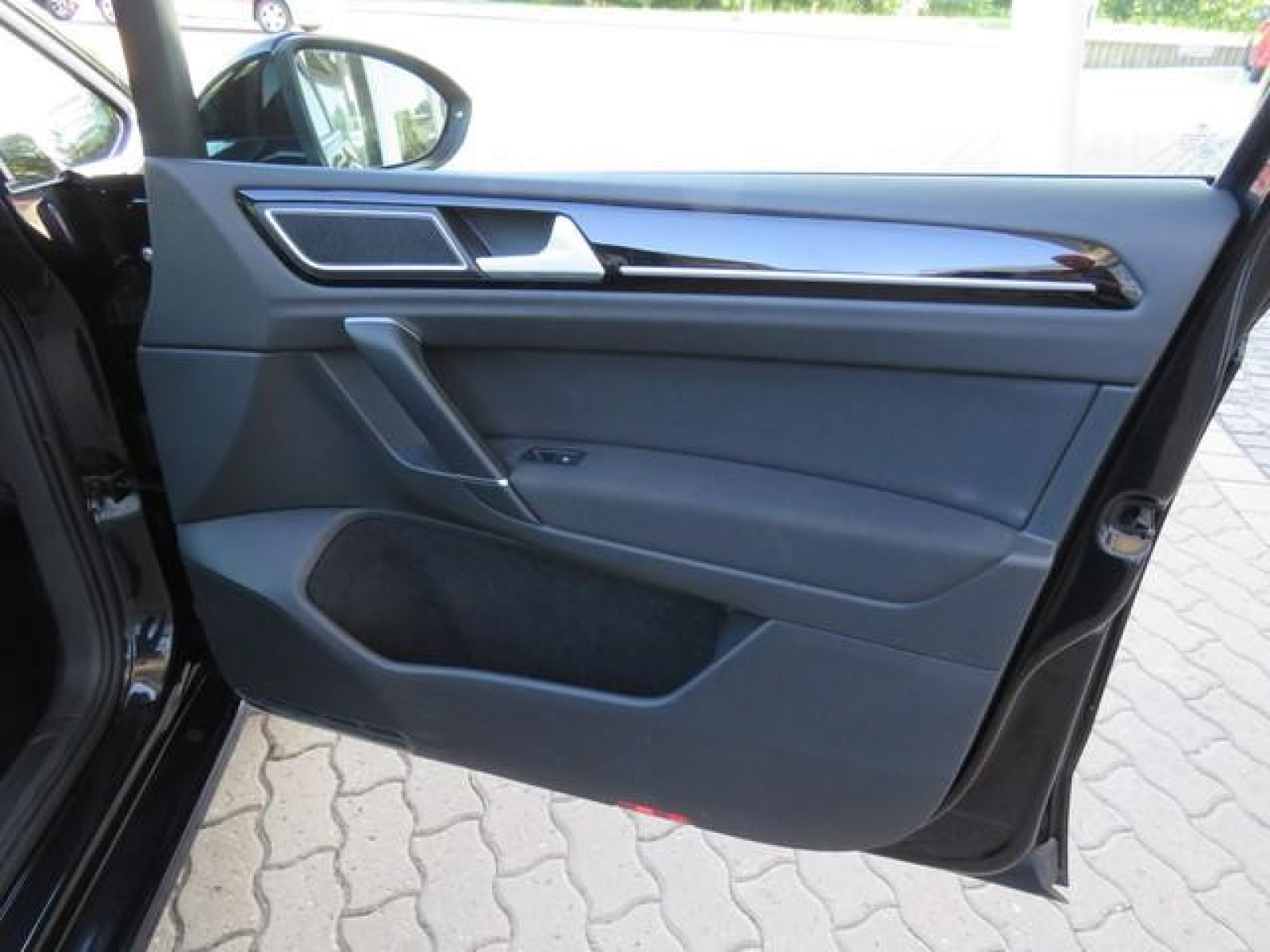 Volkswagen - Golf Sportsvan_17