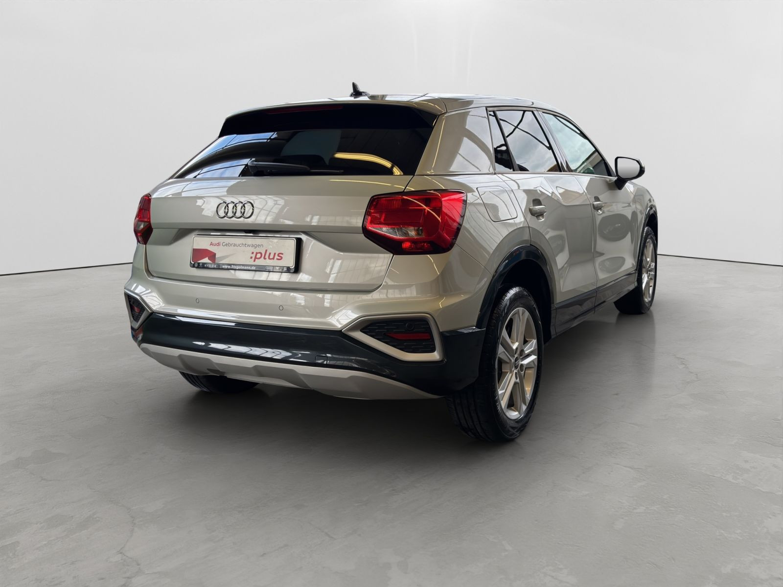 Audi - Q2_7