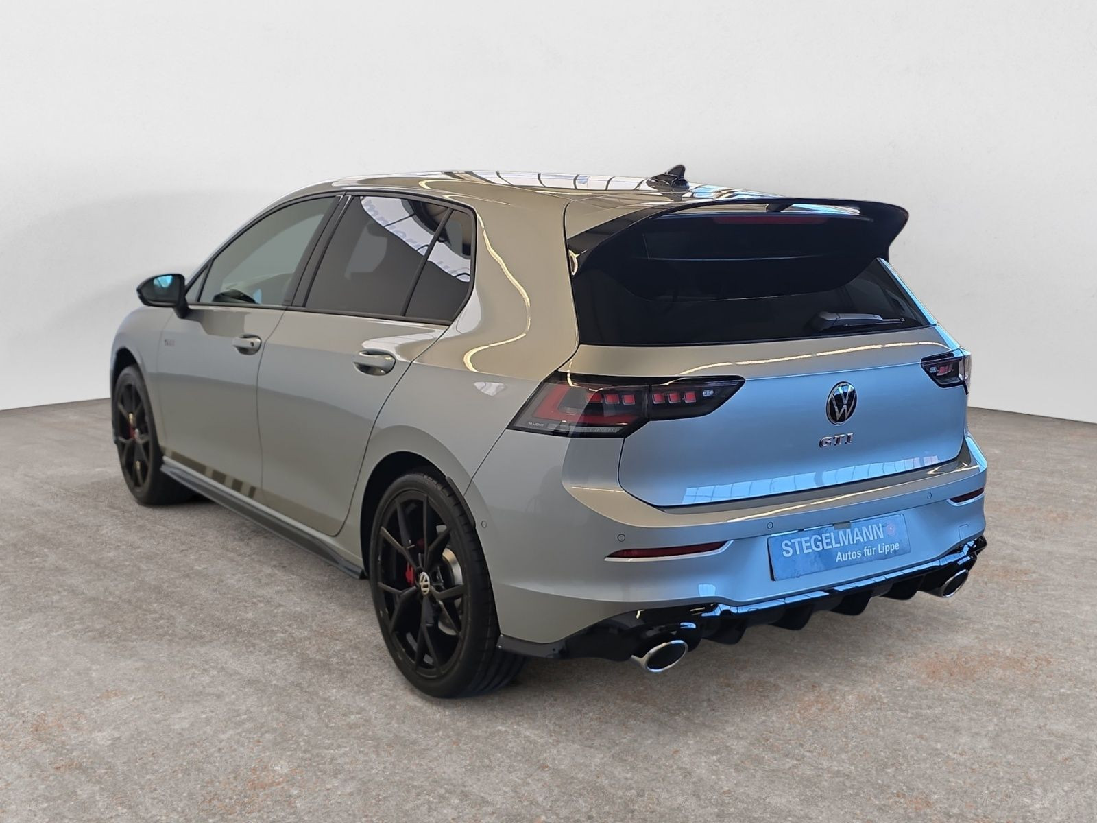 diagonalansicht-hinten-aussen