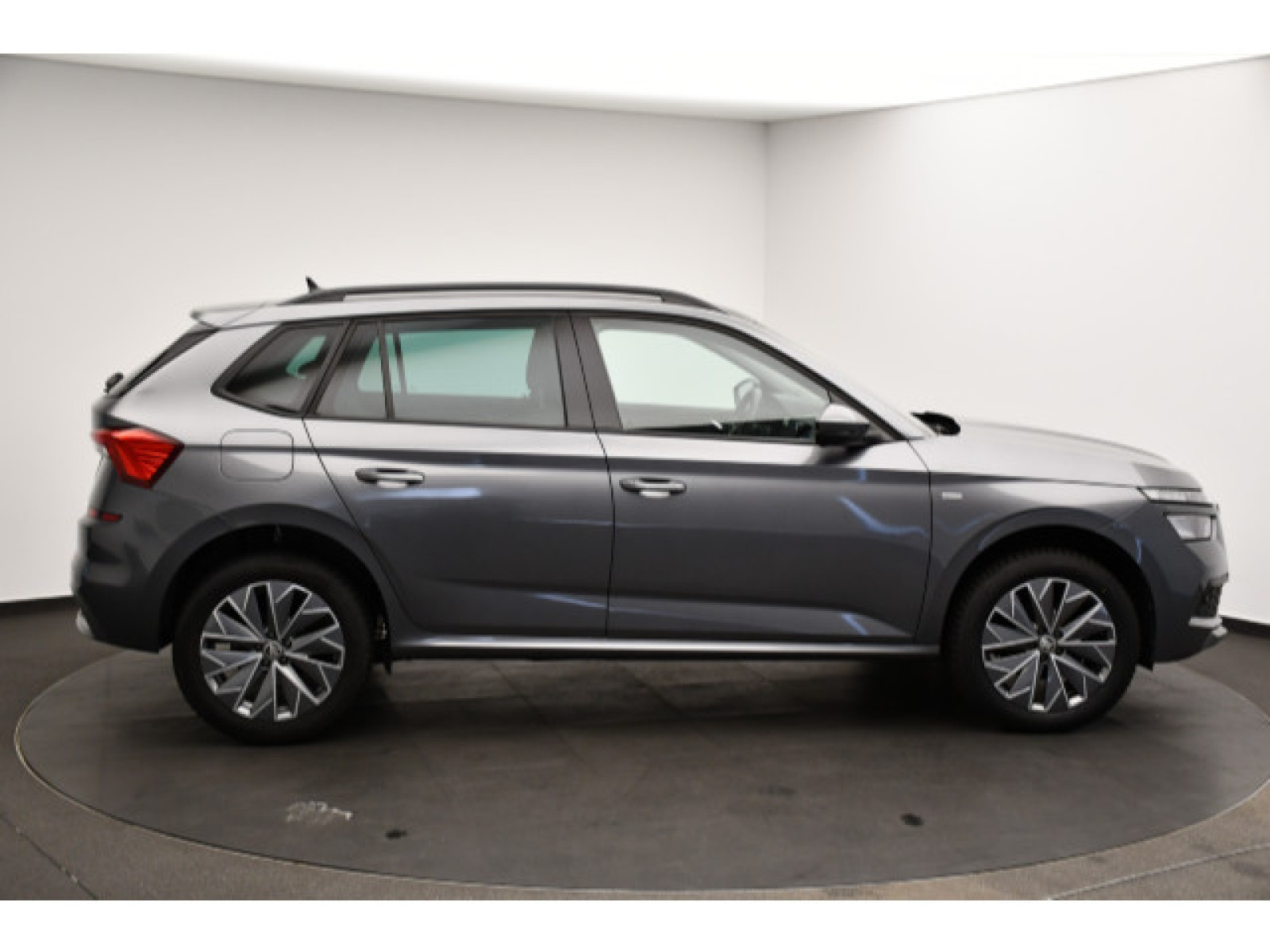 Škoda - Kamiq_16