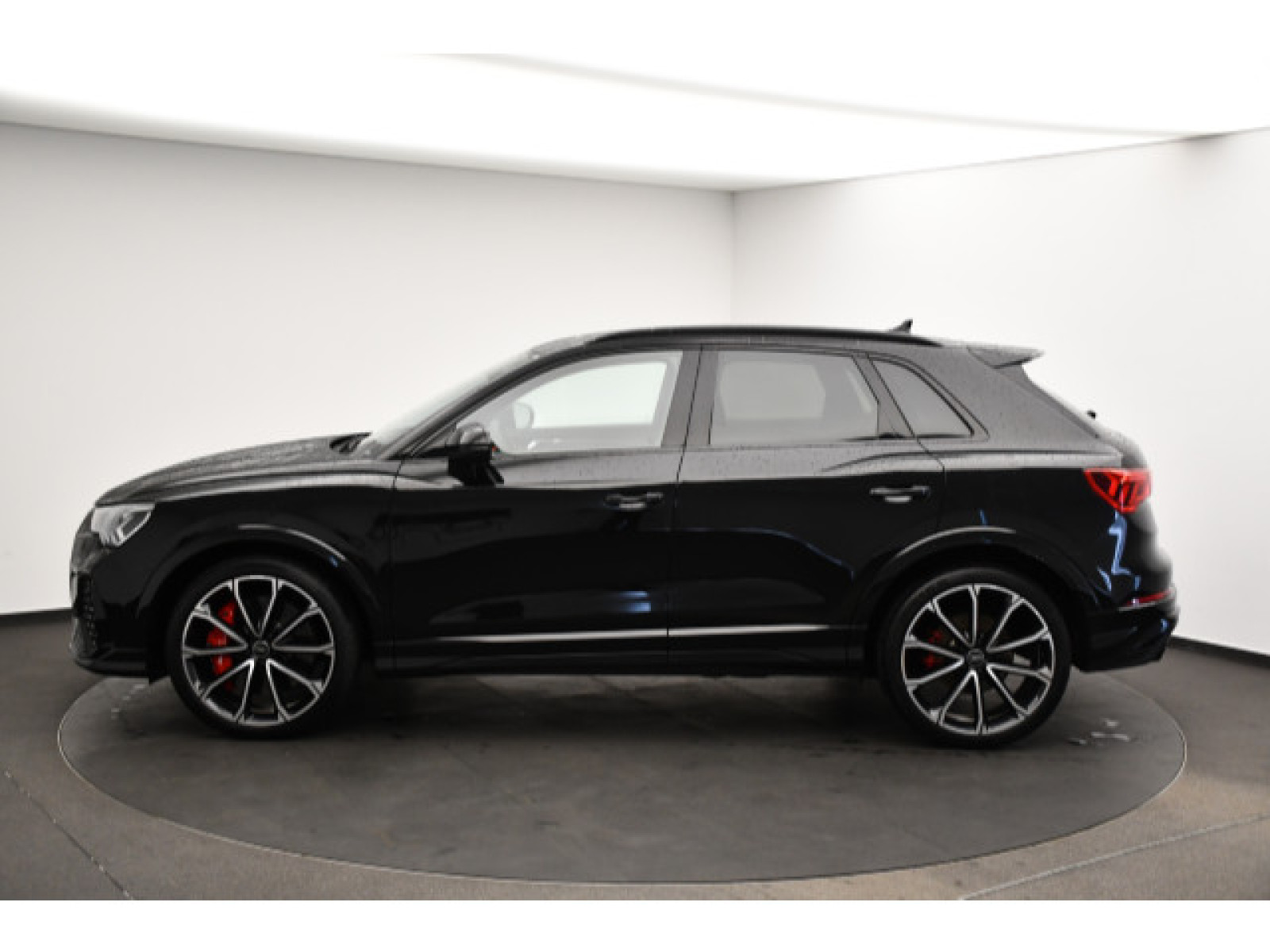 Audi - RS Q3_20