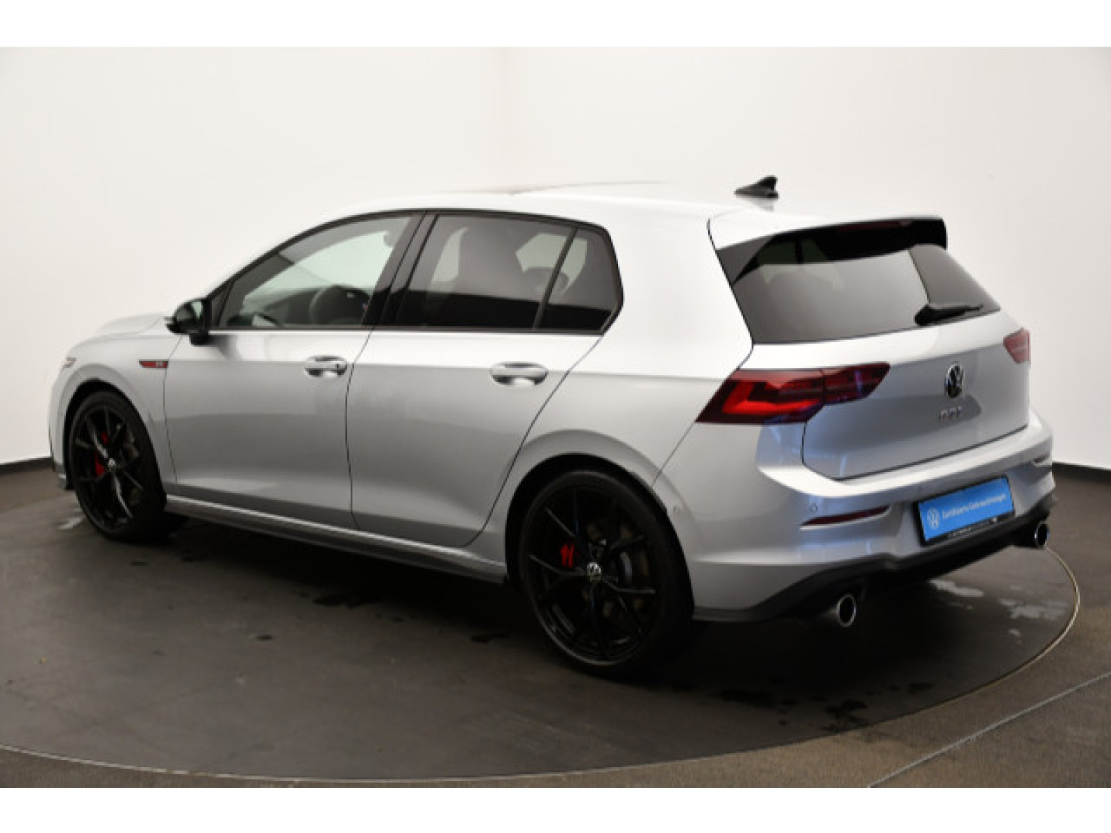 diagonalansicht-hinten-aussen