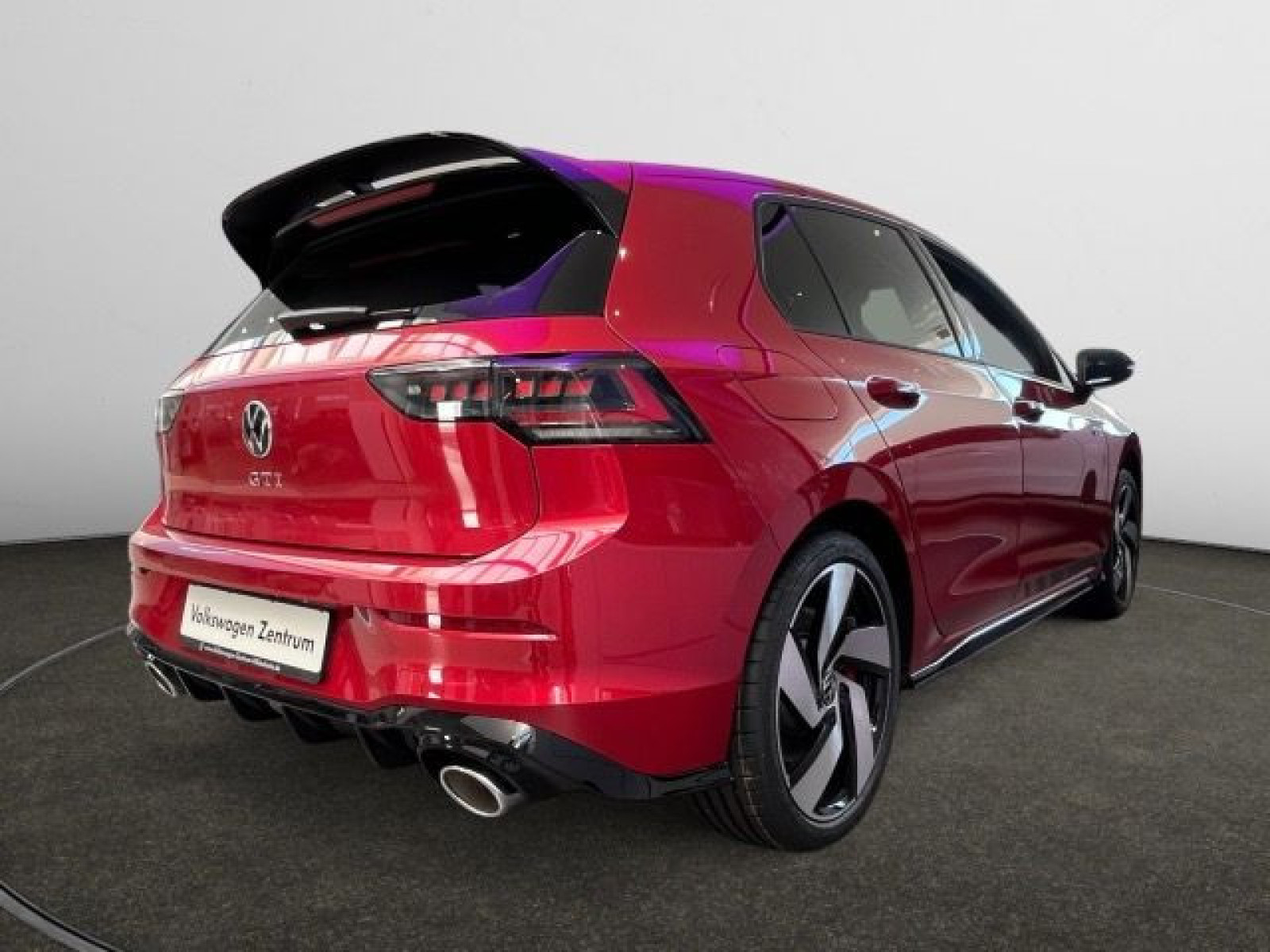 Volkswagen - Golf GTI_5