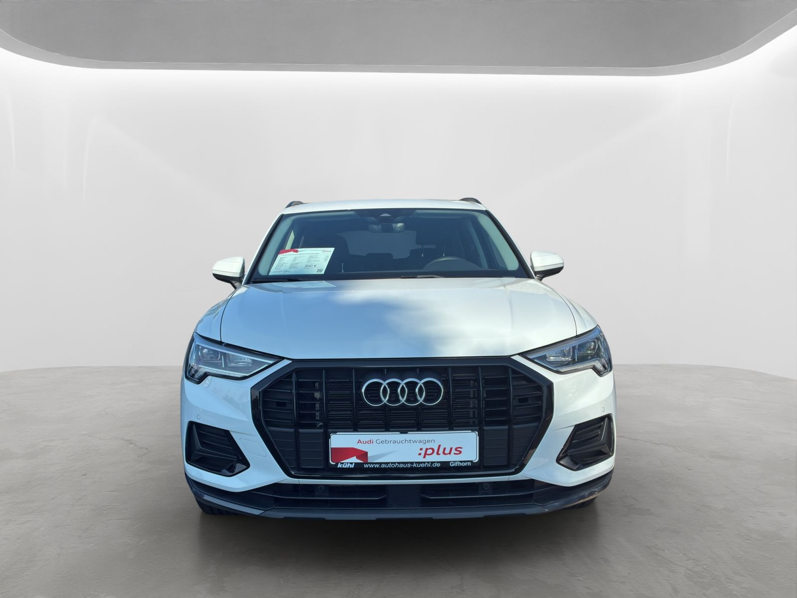 Audi - Q3_9