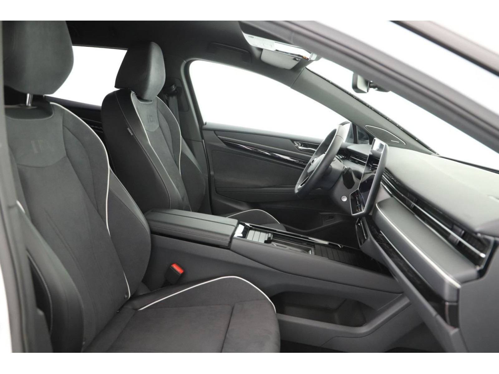 Volkswagen - ID.7 Tourer_7