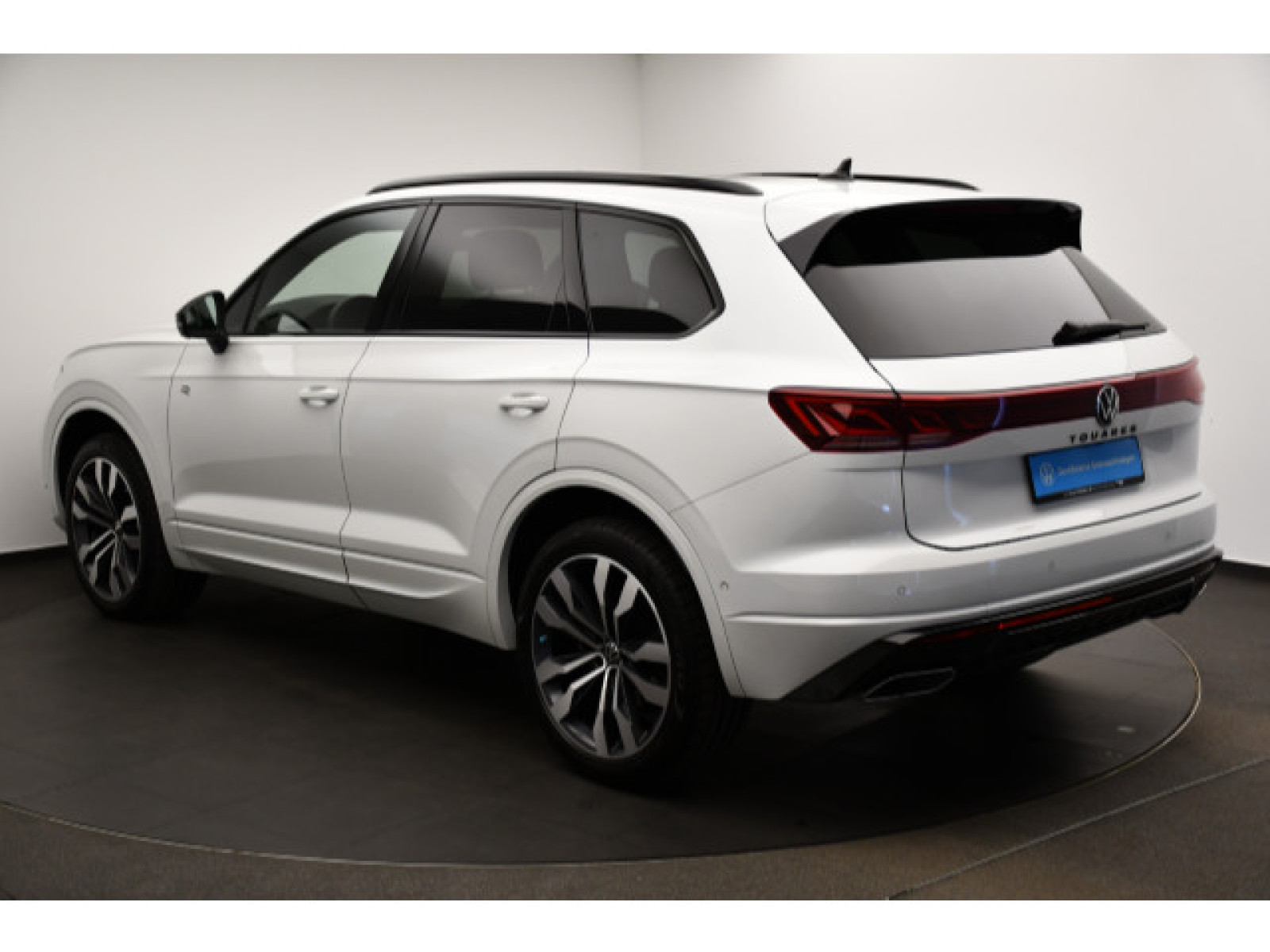 diagonalansicht-hinten-aussen