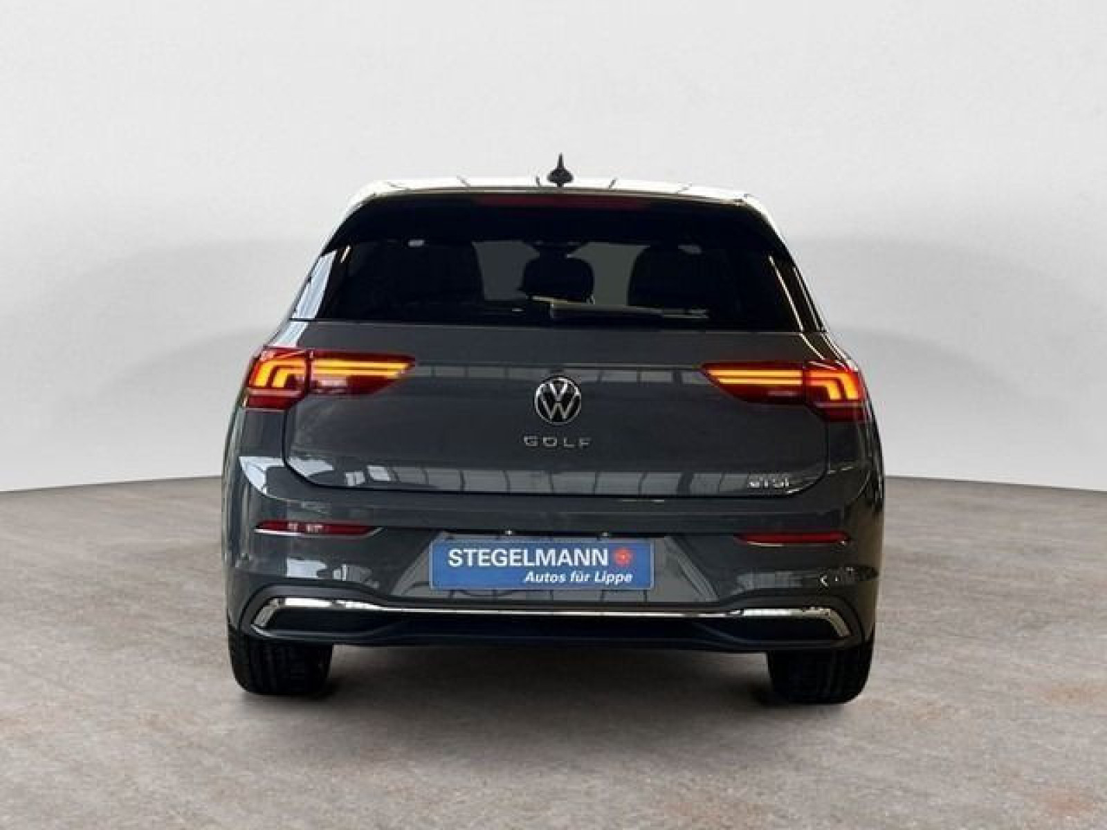 Volkswagen - Golf_3