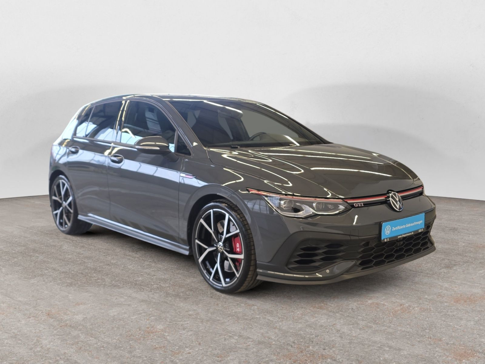 diagonal-frontansicht-aussen