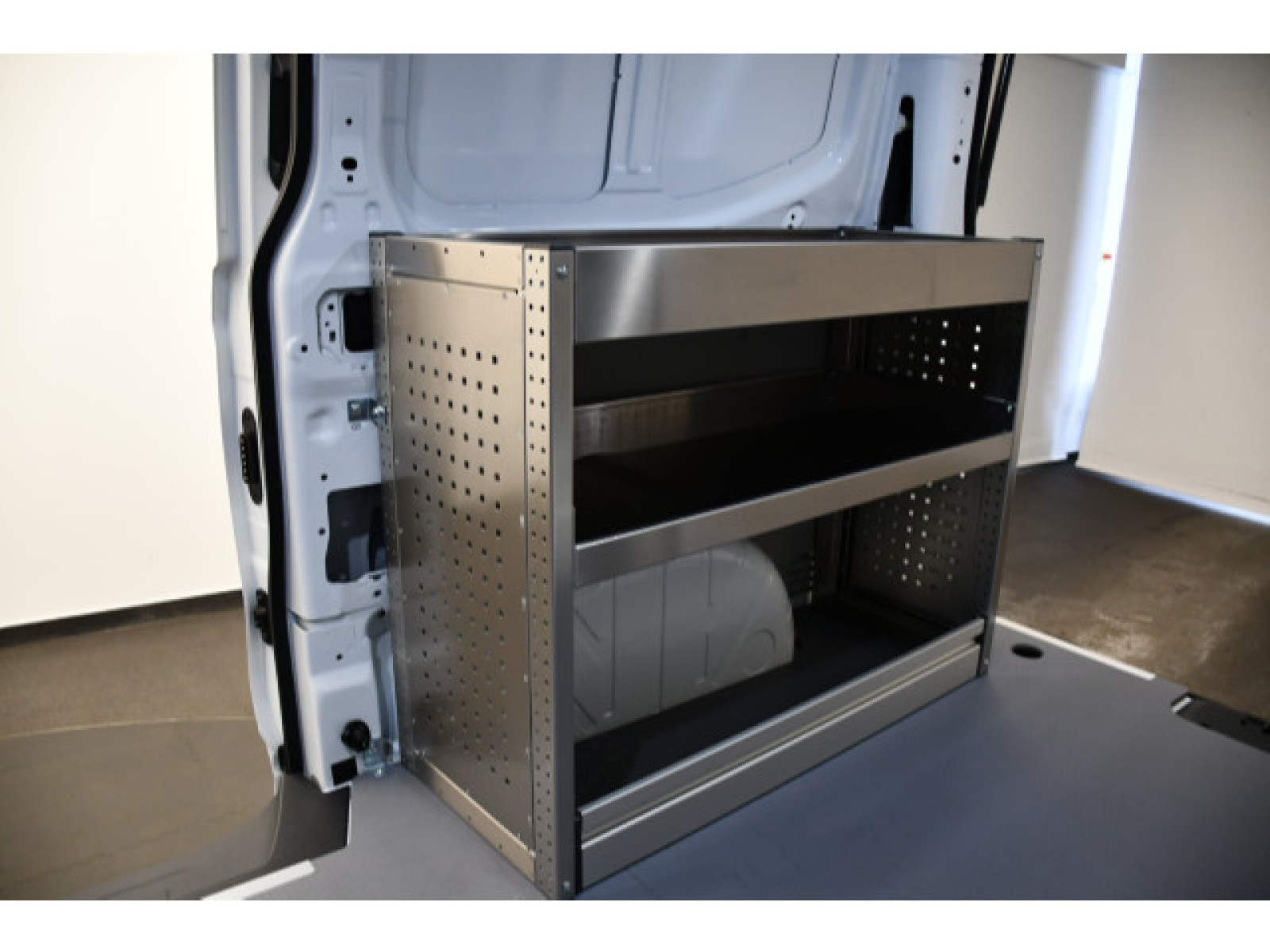 Volkswagen - New Transporter_12