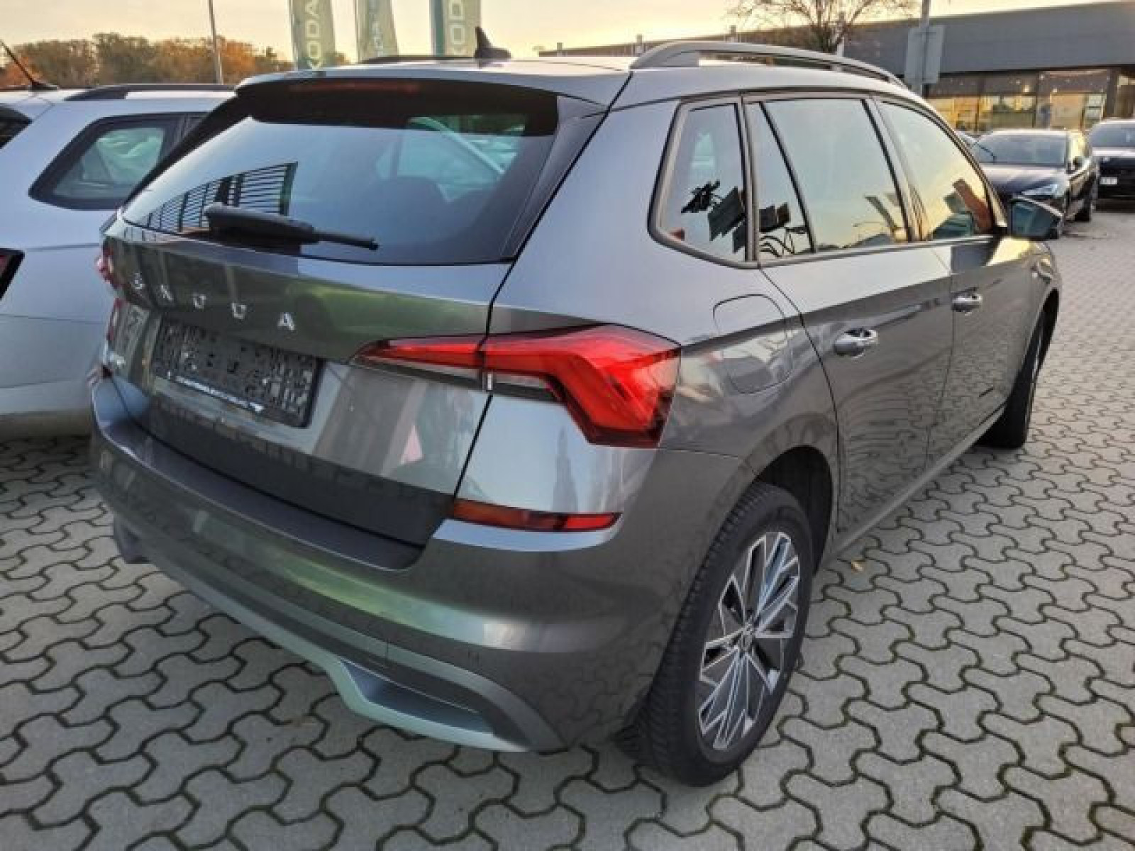 diagonalansicht-hinten-aussen