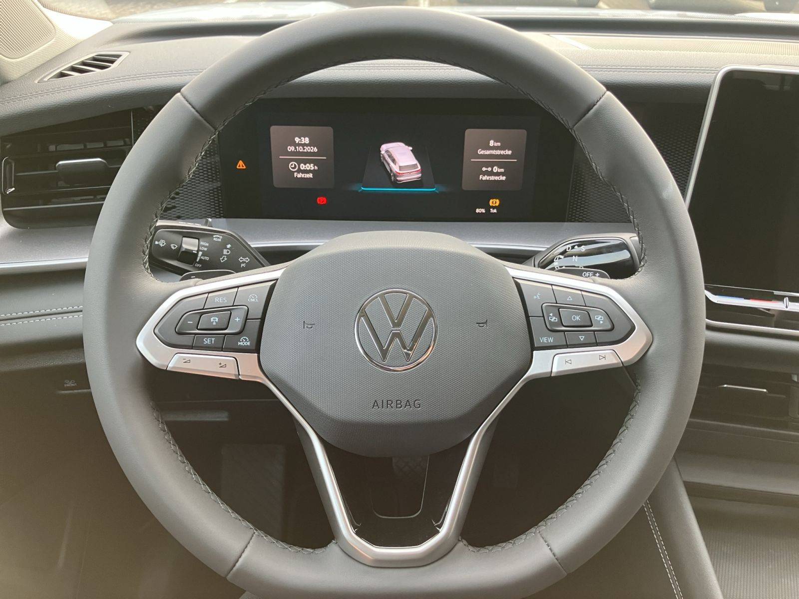 Volkswagen - Tayron_11