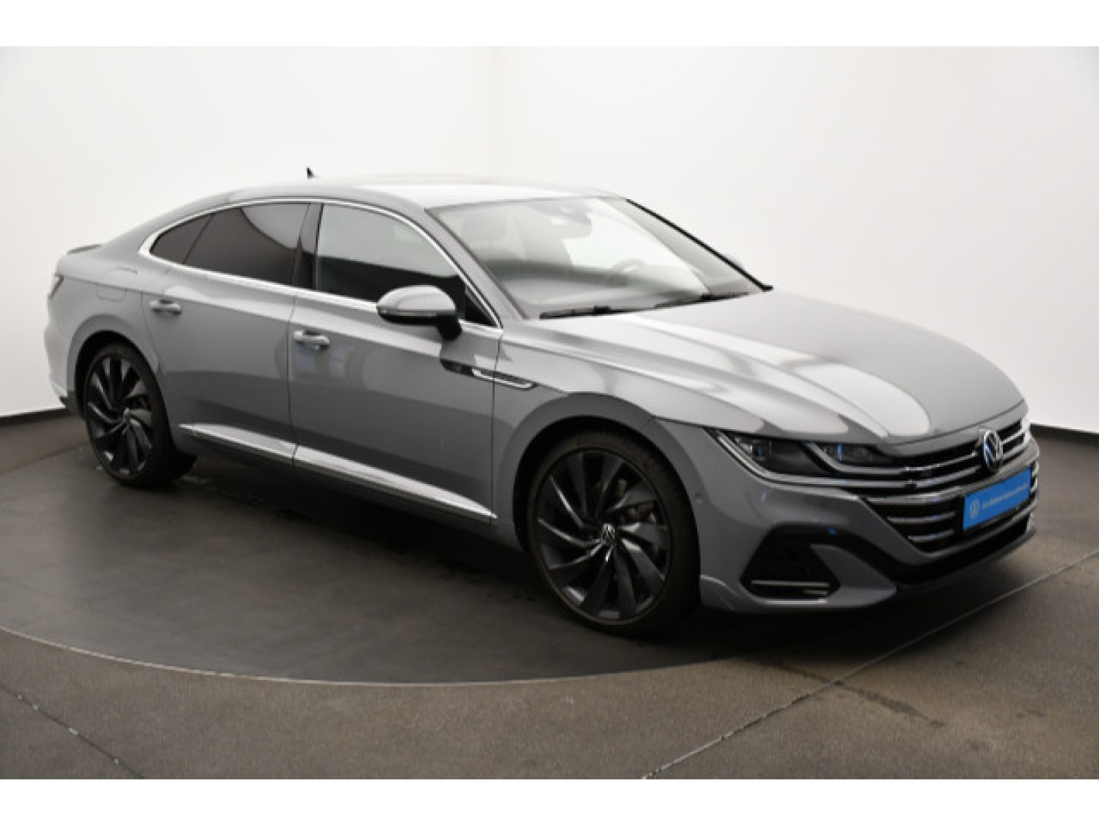 diagonal-frontansicht-aussen