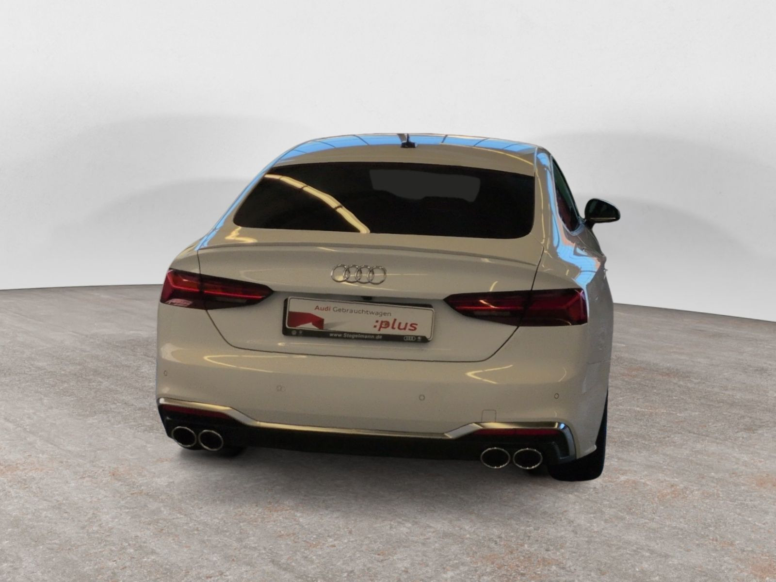 Audi - S5_5