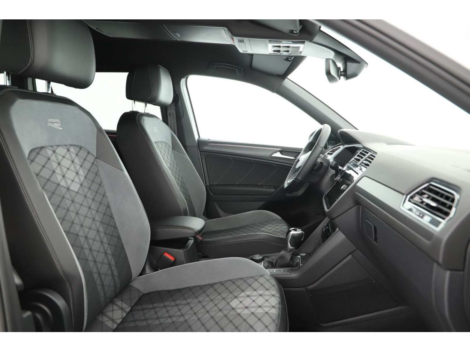 Volkswagen - Tiguan Allspace_7